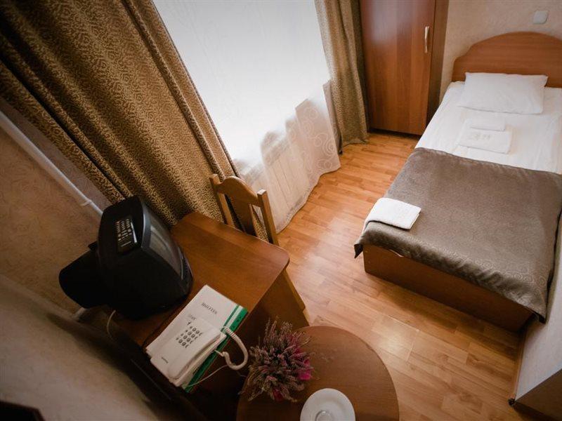 Holosiyvsky Hotel Kiew Exterior foto