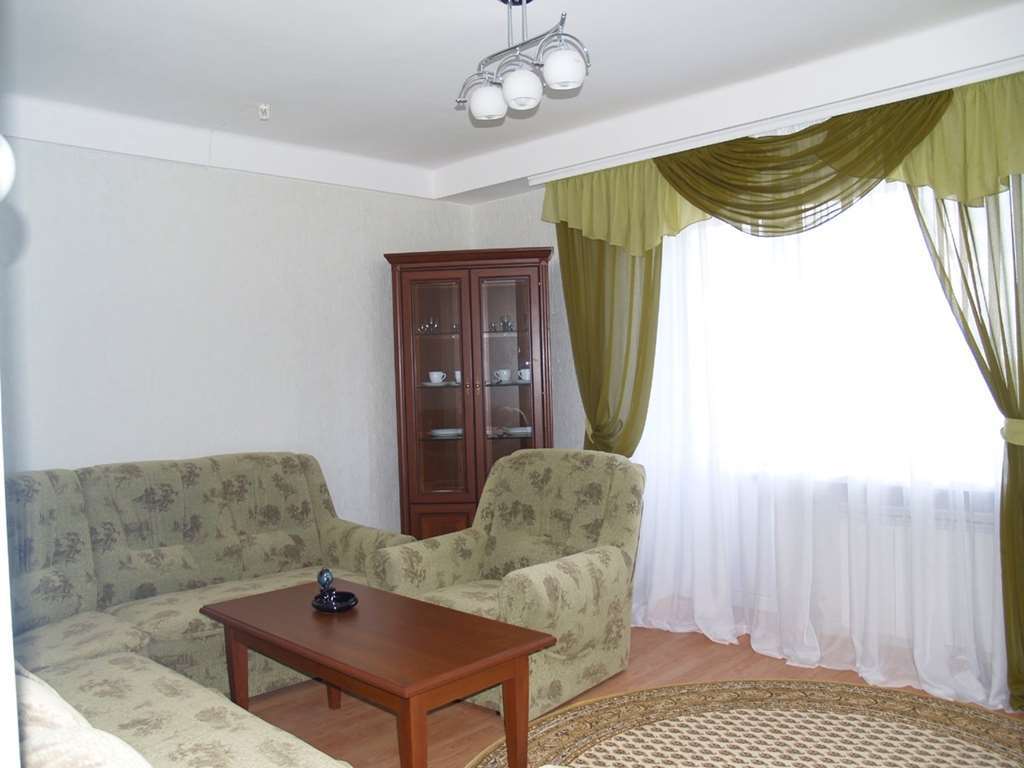 Holosiyvsky Hotel Kiew Zimmer foto
